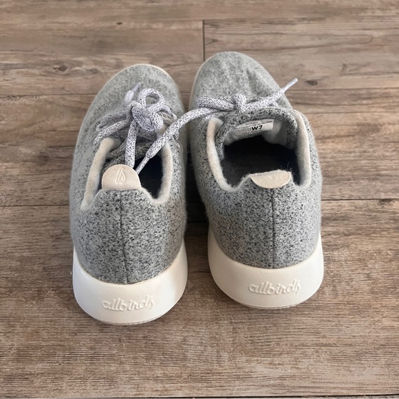 Allbirds Women's Wool Runners (Dapple Gray/Cream Sole) Size W7 - Picture 4 of 7